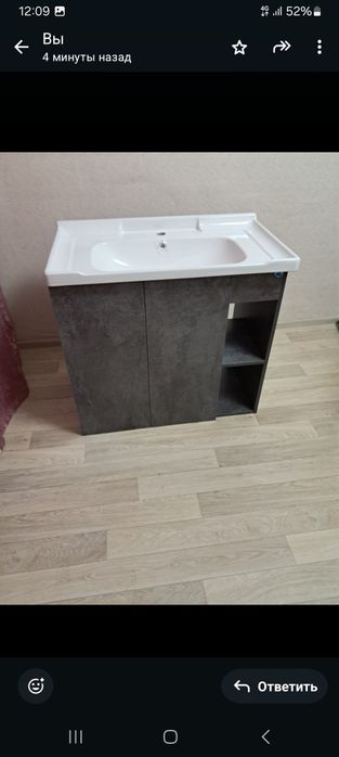 Соки выжималка и стол и ракавина