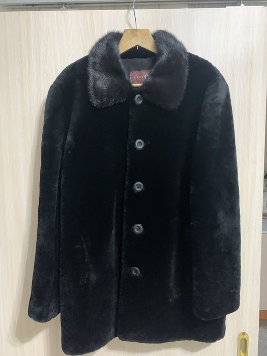 Шубу мужская мутоновая