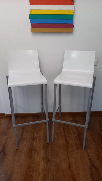 Scaun bar alb cu gri