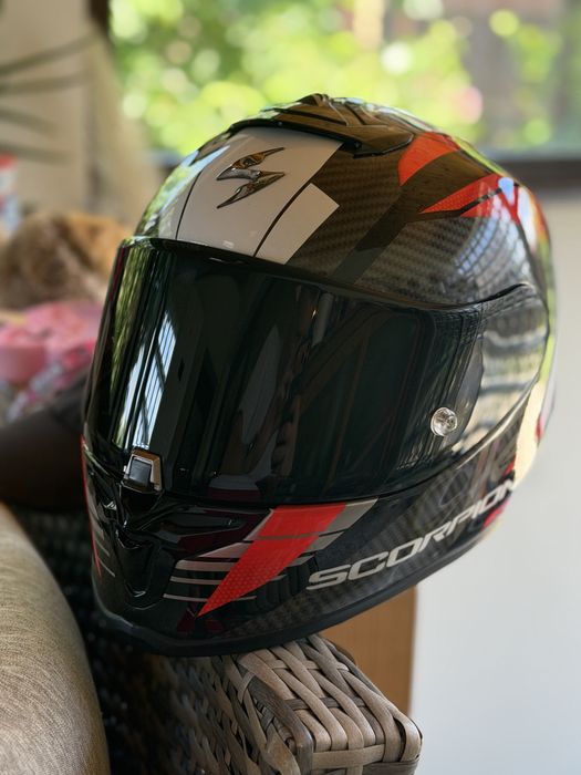 Vand casca moto Scorpion R1