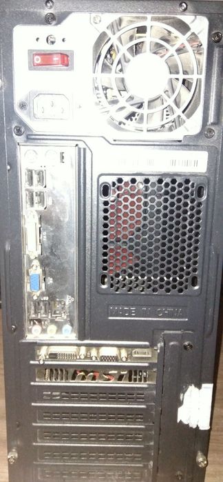 Продаю настольный компьютер