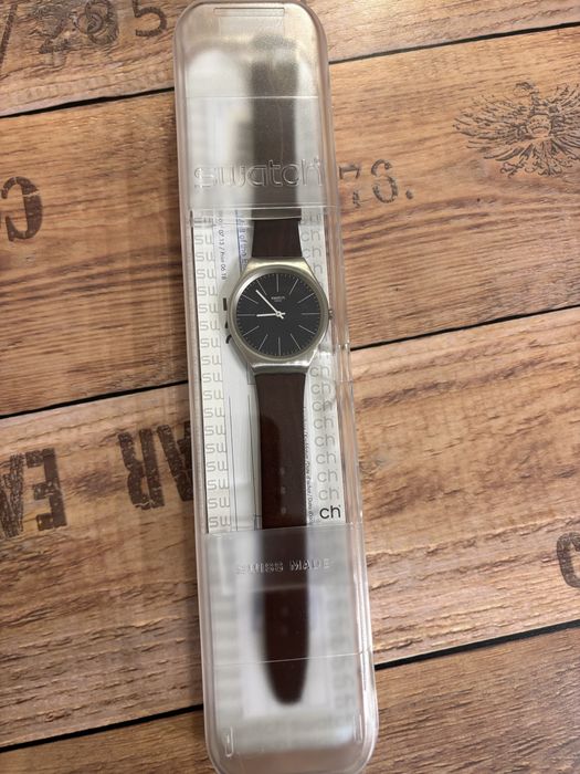 Swatch часовник, закупен от Дубай, носен броени пъти, като нов!