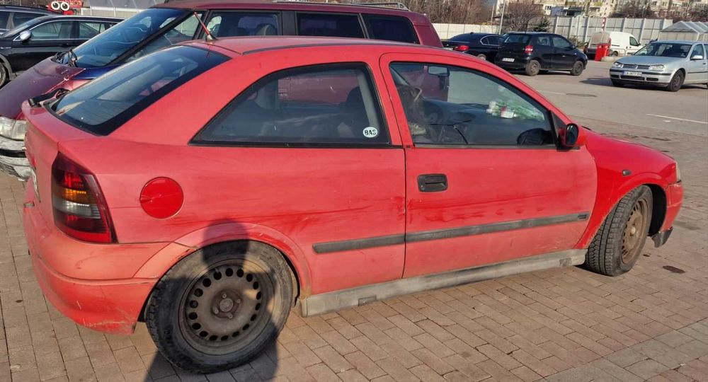 Opel Astra G 1.6 Ecotec 16V (101 кс) /Хечбек 1998