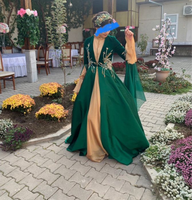 Продается ансабль для невест