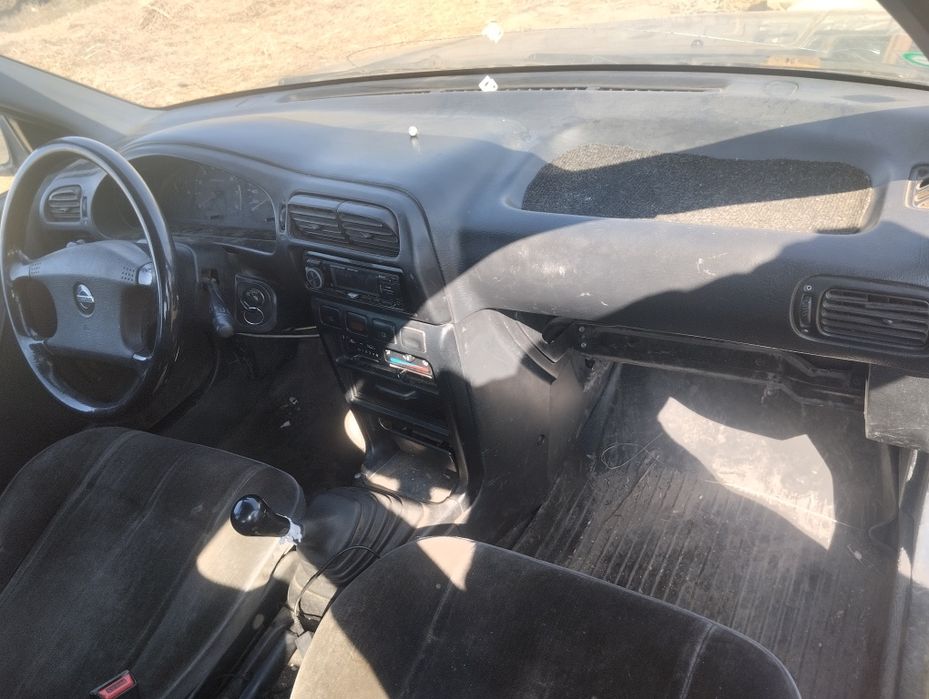 Нисан Санни 1991 года