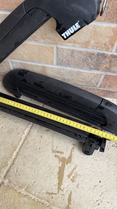 Suport auto Thule pentru 3-5 perechi de schiuri