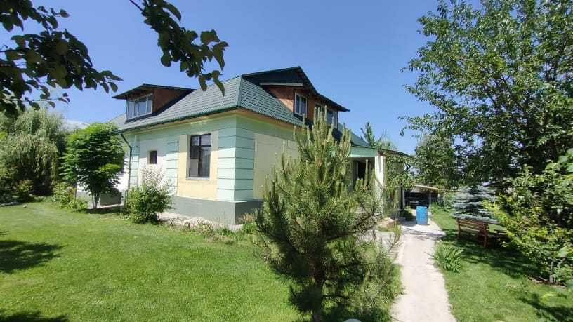 Продам дом 600 кв.м. пос. Райымбек