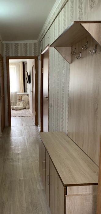 Продам прихожую с обувницей