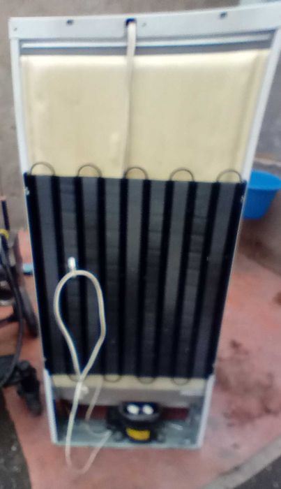 Срочно продам холодильник lg 20000тг.