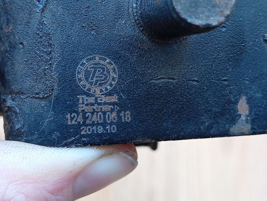 Подушка Мерседес 124,201