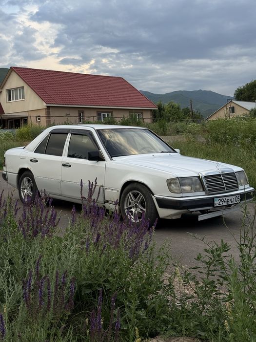 Мерс 124 срочноо