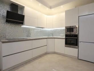 Шкаф под заказ любая