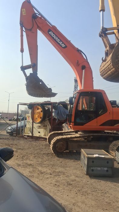 Гусеничный экскаватор Doosan