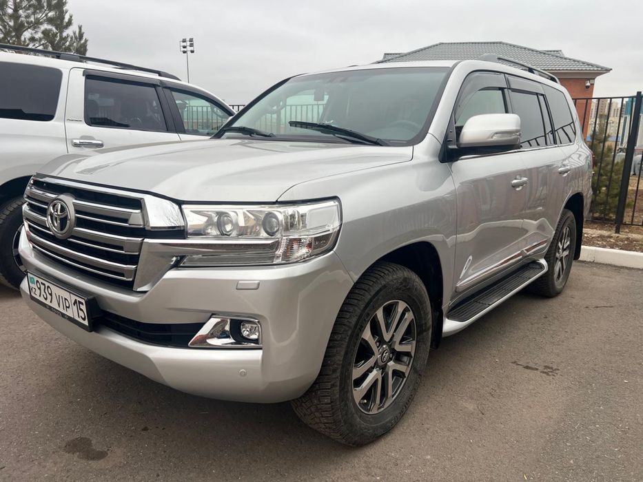 Продам Toyata Land Cruiser 200