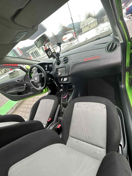 Vând Seat Ibiza  1.6 tdi