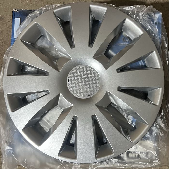 Калпак для автомобильных дисков