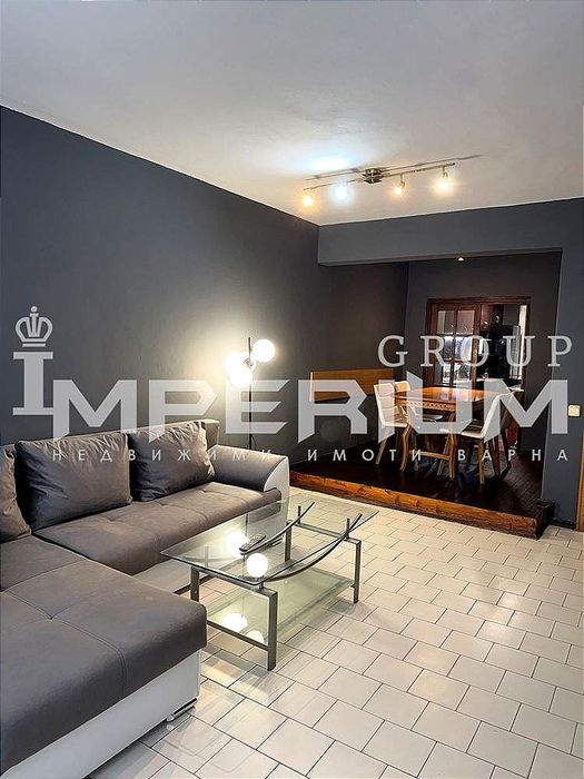 Дава се под наем Тристаен апартамент в Варна, Младост 1 - 120 кв.м за 714 € - Снимка #1