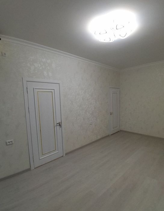 Продается 1-а переделанная в 2-е на м-ве Ялангач (Ориентир 190 Школа)