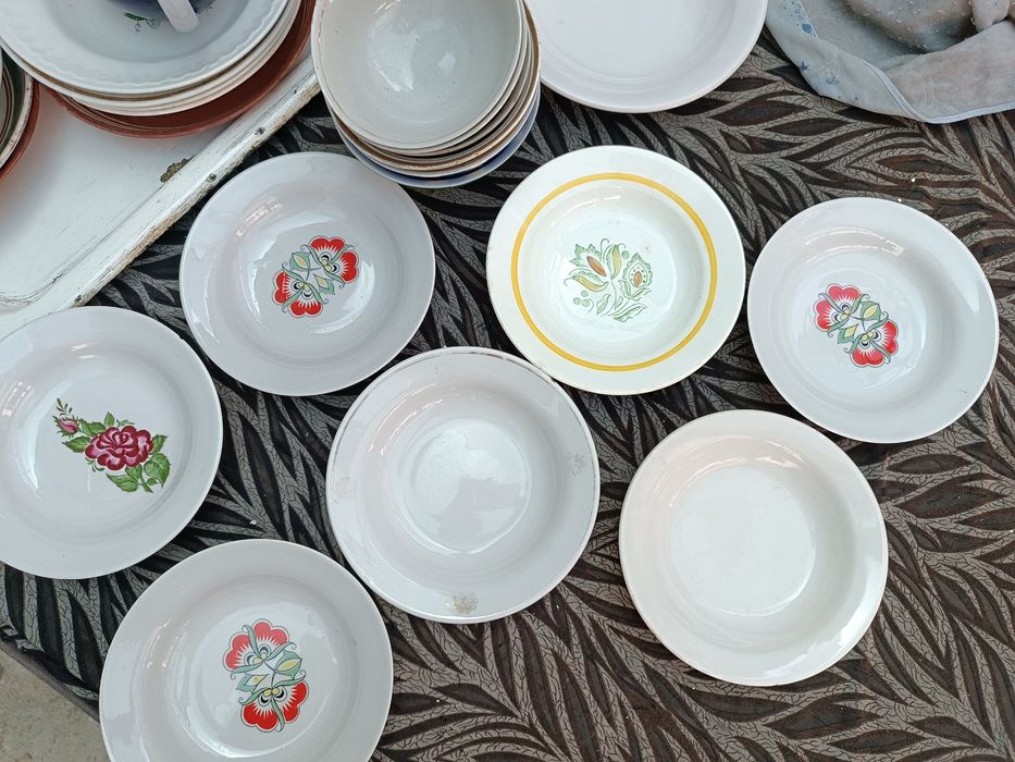 Тарелки посуда салатница противень чайник чойнак идиш товок каса чинни