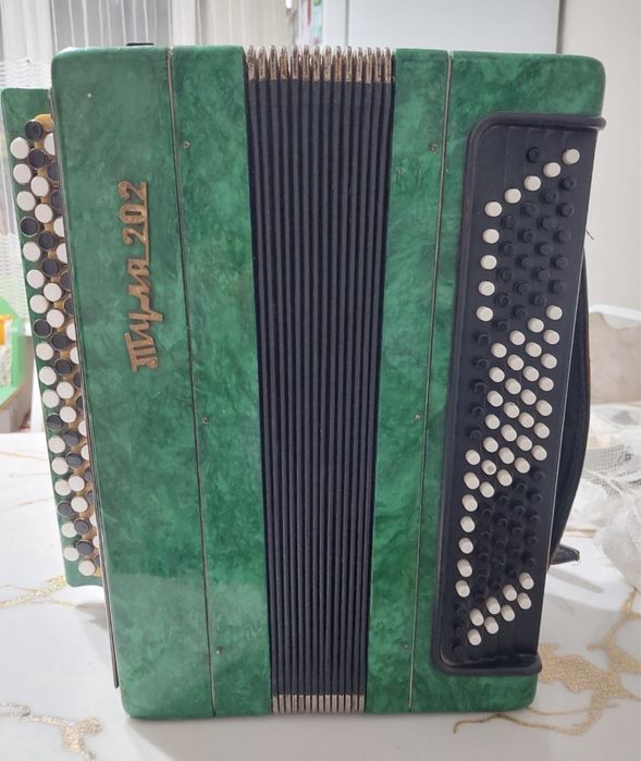 Продам баян тула