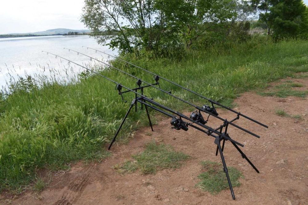 Продавам шаранджийски комплект