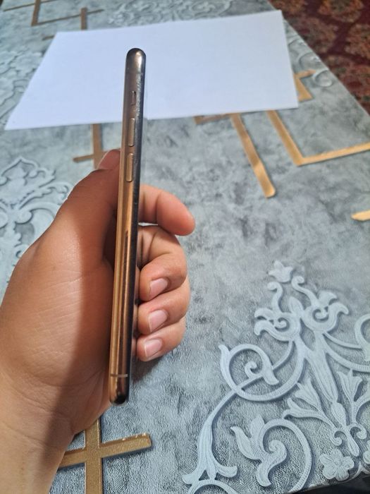 Iphone 11pro sotiladi