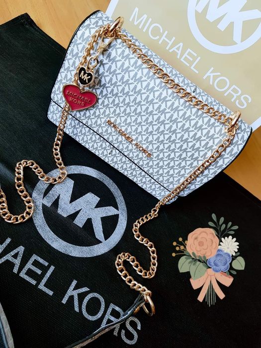 Geanta MK mini,logo imprimat, accesorii metalice aurii, saculet, etich