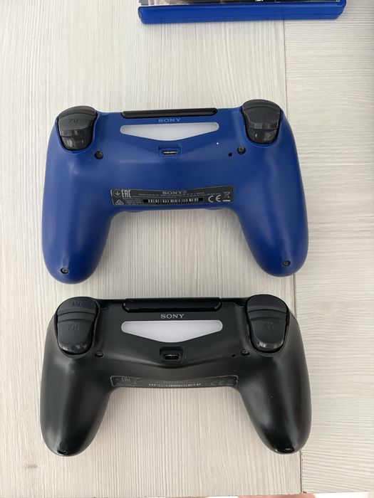 Playstation 4 Slim+2 Controllere+The Crew 2
