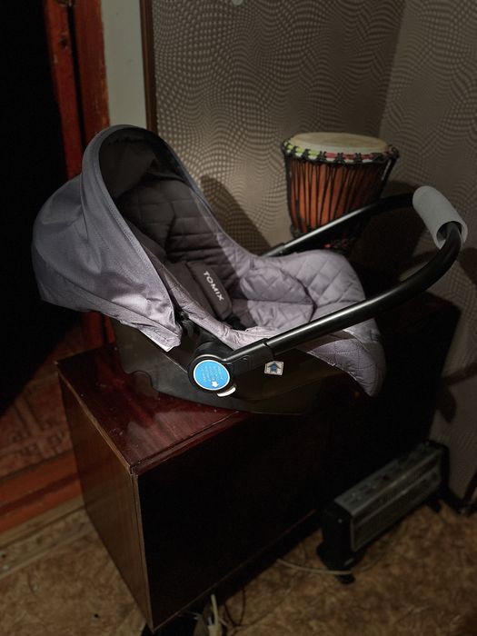 Продаётся новое автокресло от коляски.