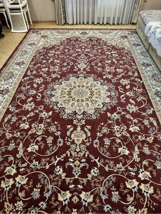 Продам натуральный ковер