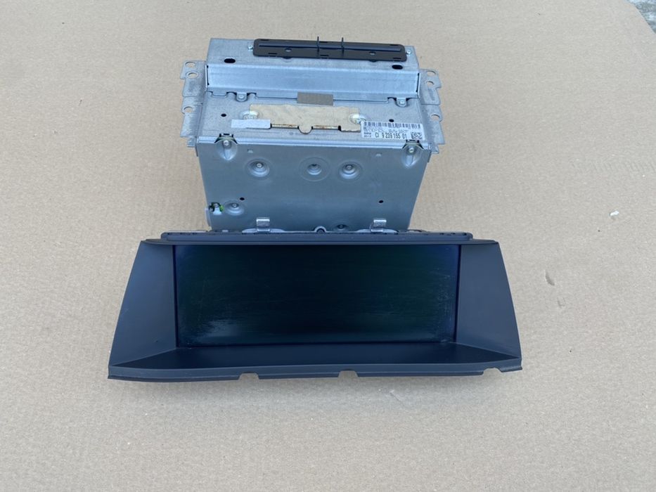 Unitate Radio / Display Navigatie BMW Seria 7 F01 F02 2009-2012