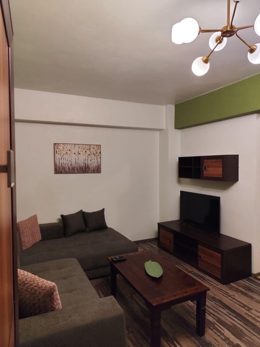 Inchiriez apartament 2 camere