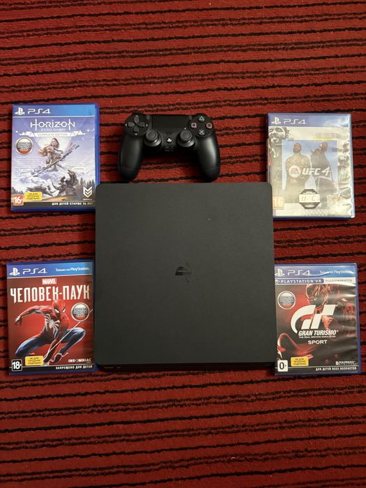 Продам PlayStation 4 slim
