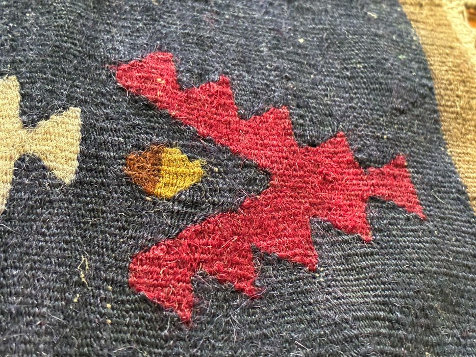 Уникат/Ръчно тъкан килим