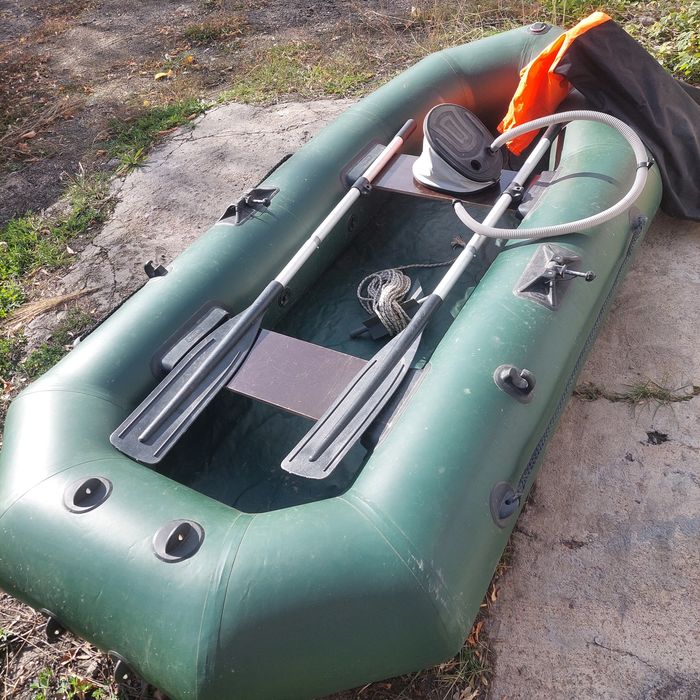 Продам лодку ГЕЛИОС