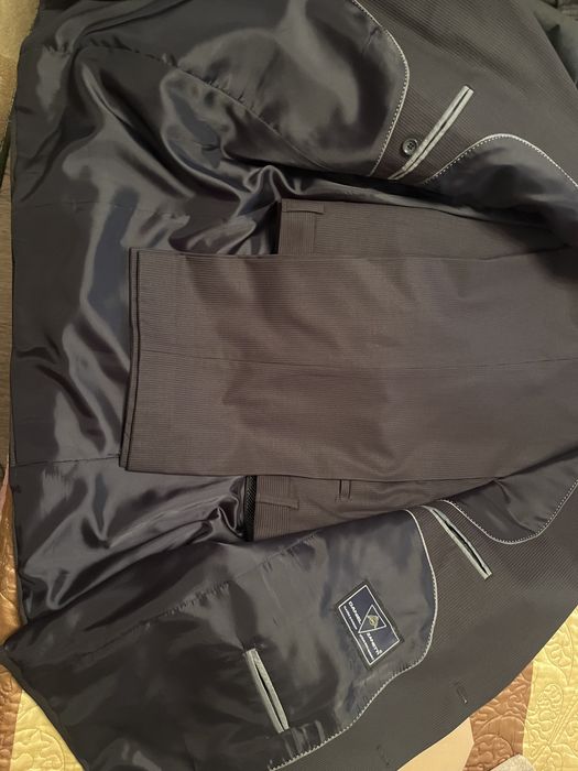 Продам костюм мужской