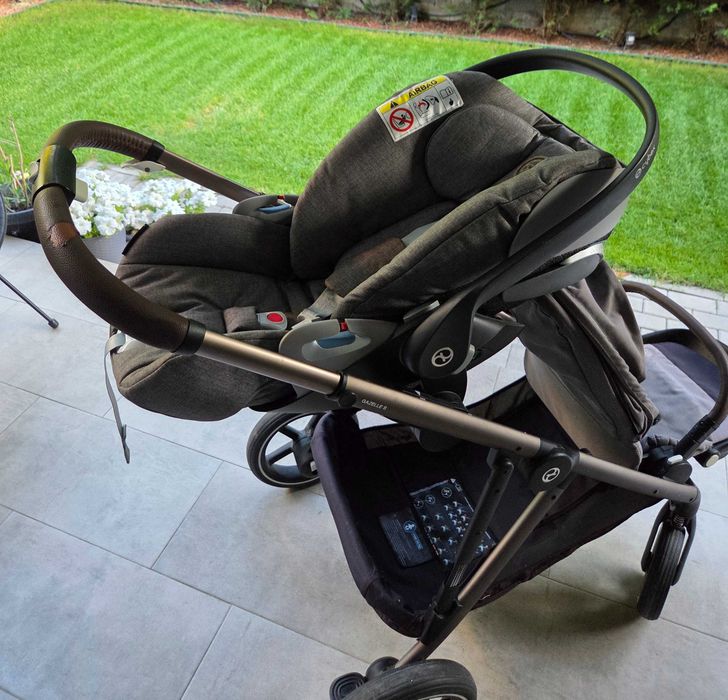 Carucior Cybex Gazelle S + Scoica Cloud Z i-Size Plus + Accesorii