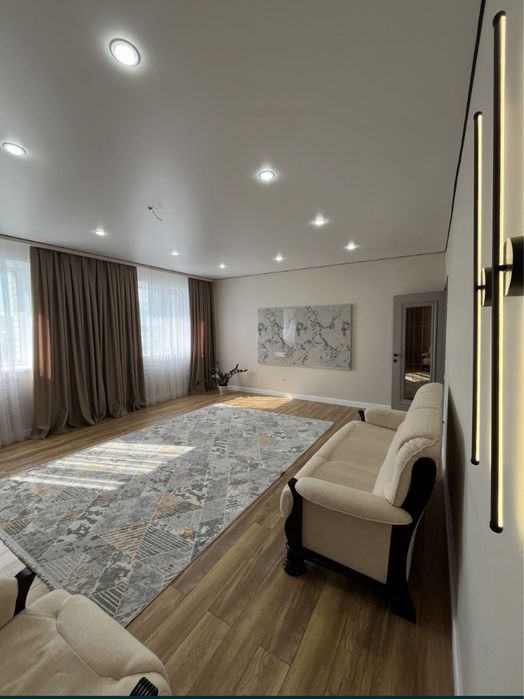 Сдам 1ком кв левый берег Байтерек