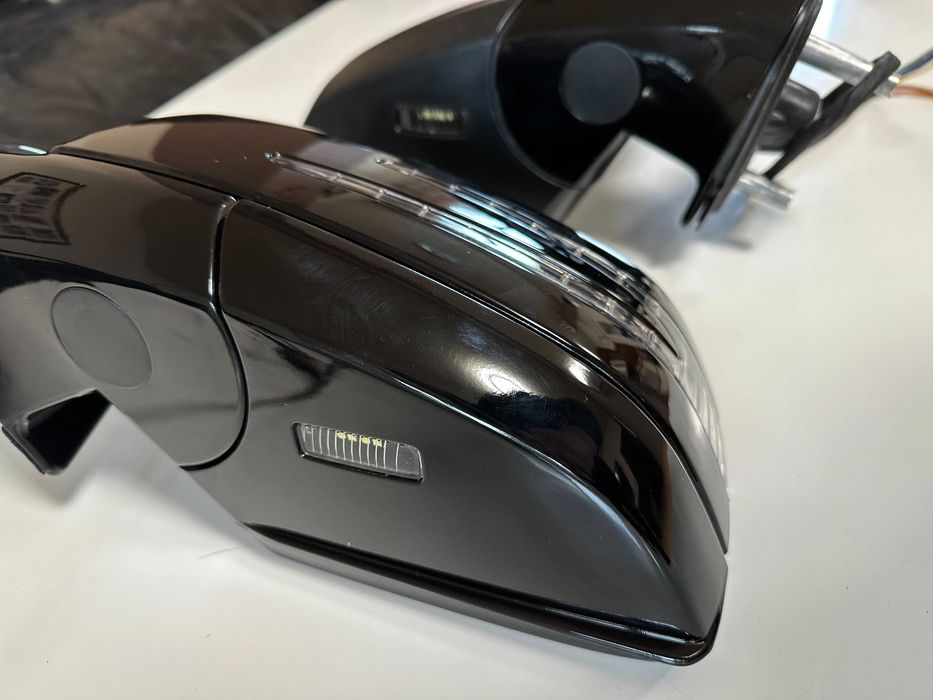 Странични огледала за Mercedes-Benz GL x164 и ML w164 (2006-2012)