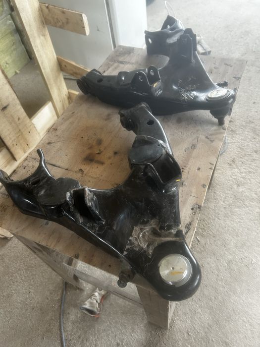 Рычаги Toyota Land Cruiser 100