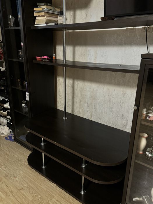 Продам стенку для  гостиной