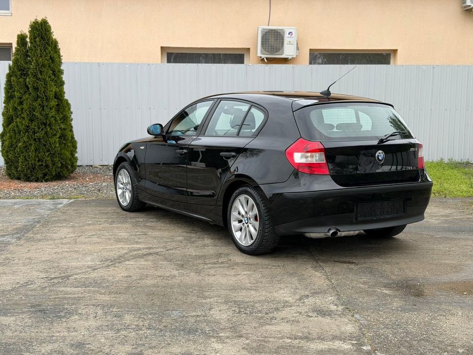 BMW Seria 1 E87 116i