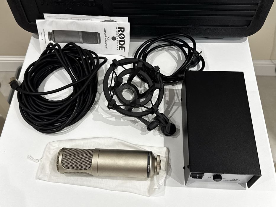 Rode K2 pachet complet microfon cu lampa, sursa, shock mount, geanta