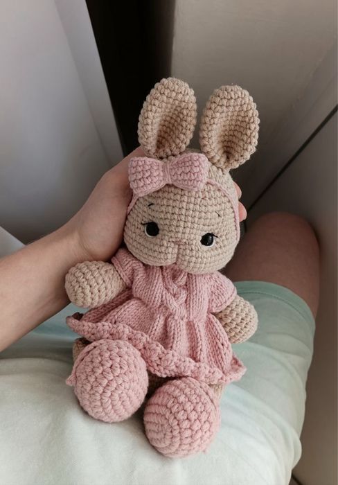 Қолмен тоқылған, ұзақ қызмет ететін ойыншықтар