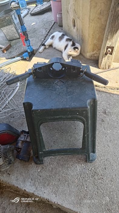 Пежо 306. От старата ми кола която вече не използвам .