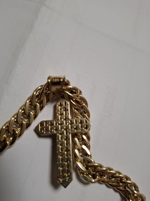 Продавам мъжки златен ланец  тип ПАНЦЕР  двулицев със кръст 32,20 гр 1