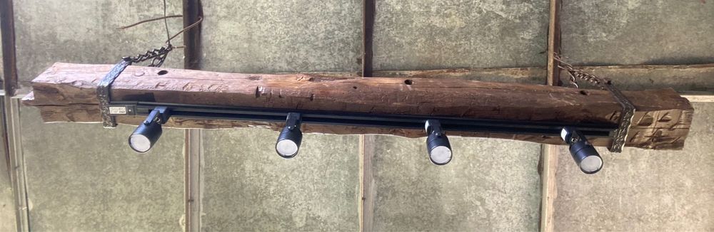 Лампа от старинна греда