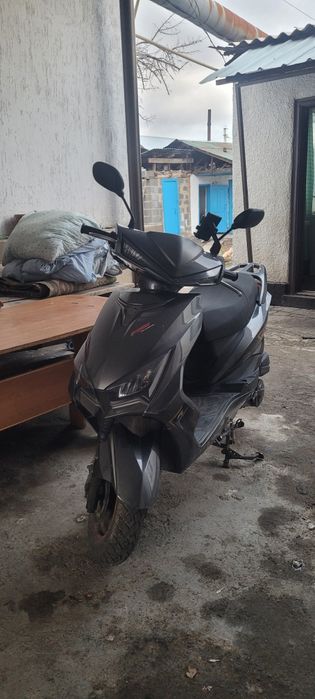 Скутер м8 про продается