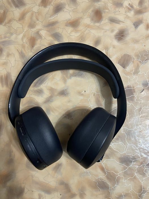 Продаются наушники PS5