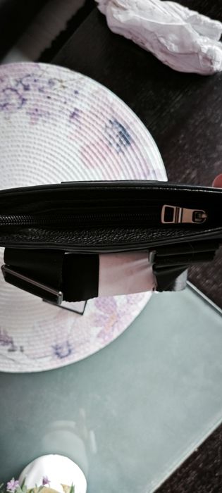 Оригинална мъжка чанта TOMMY HILFIGER